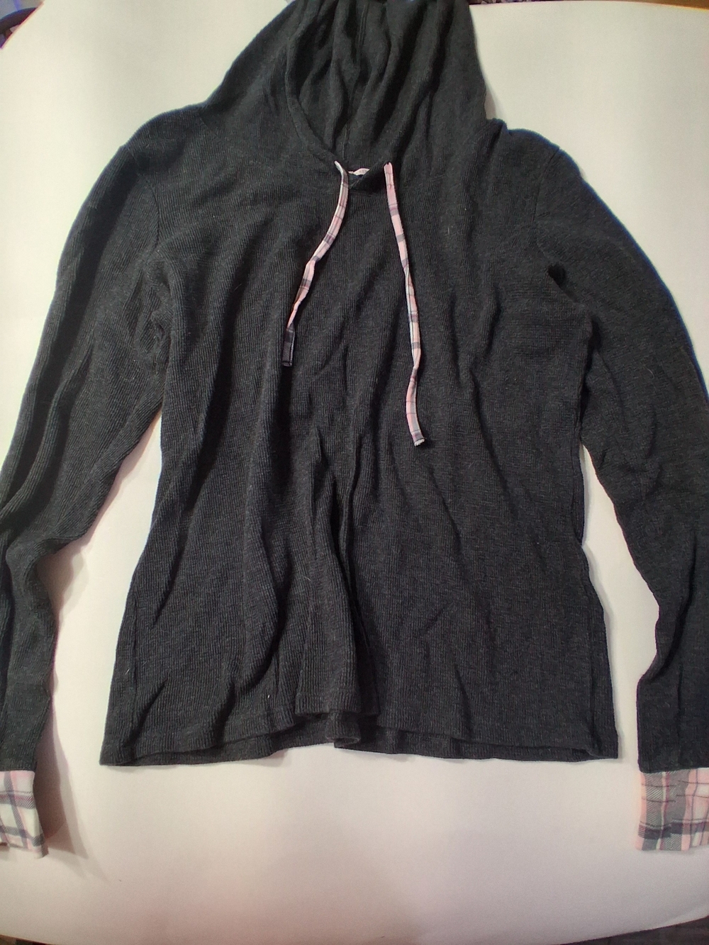 Men's Charcoal Gray Hooded Sweater with Plaid Trim